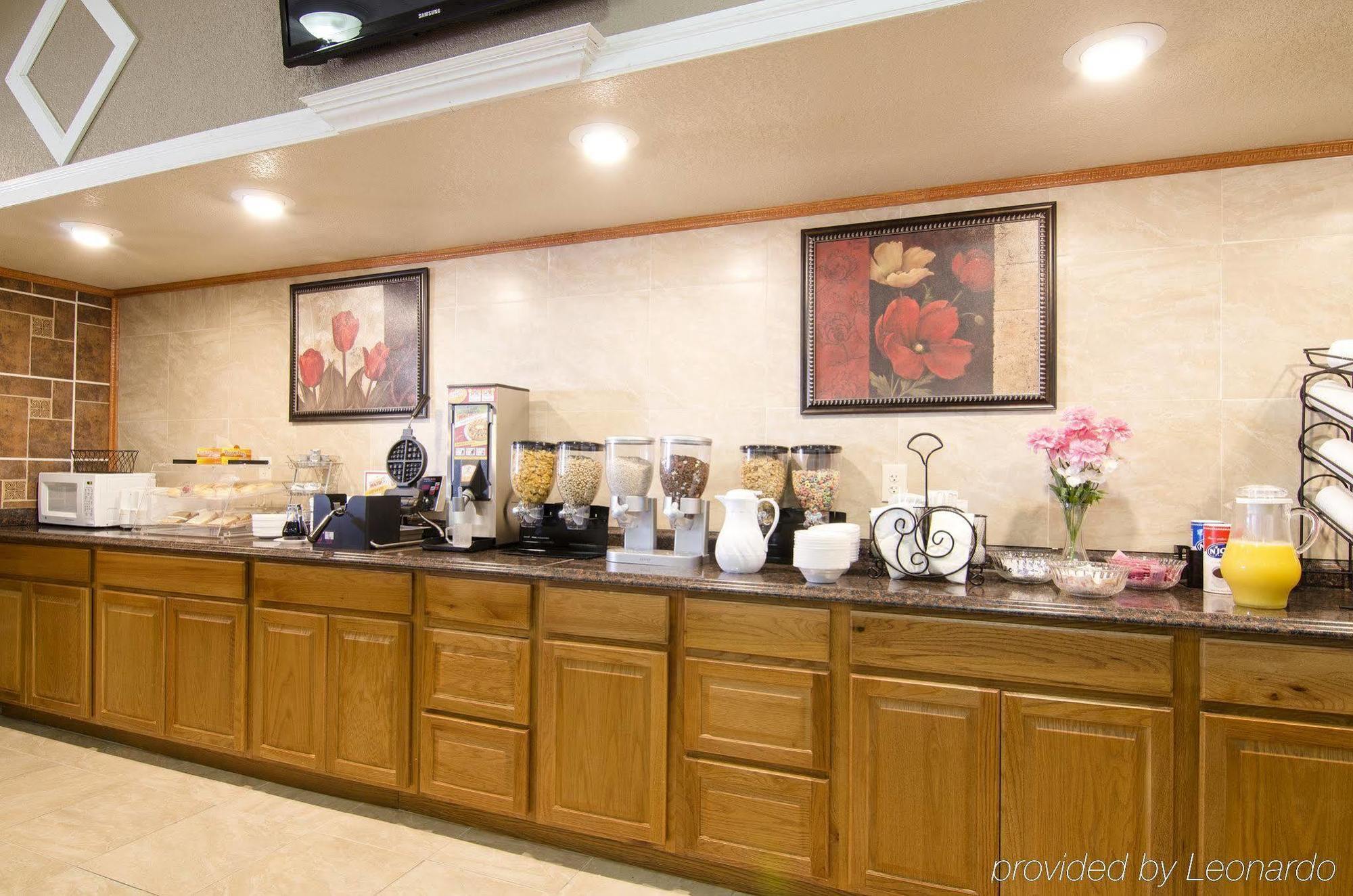 America'S Best Inn And Suites Emporia Ngoại thất bức ảnh