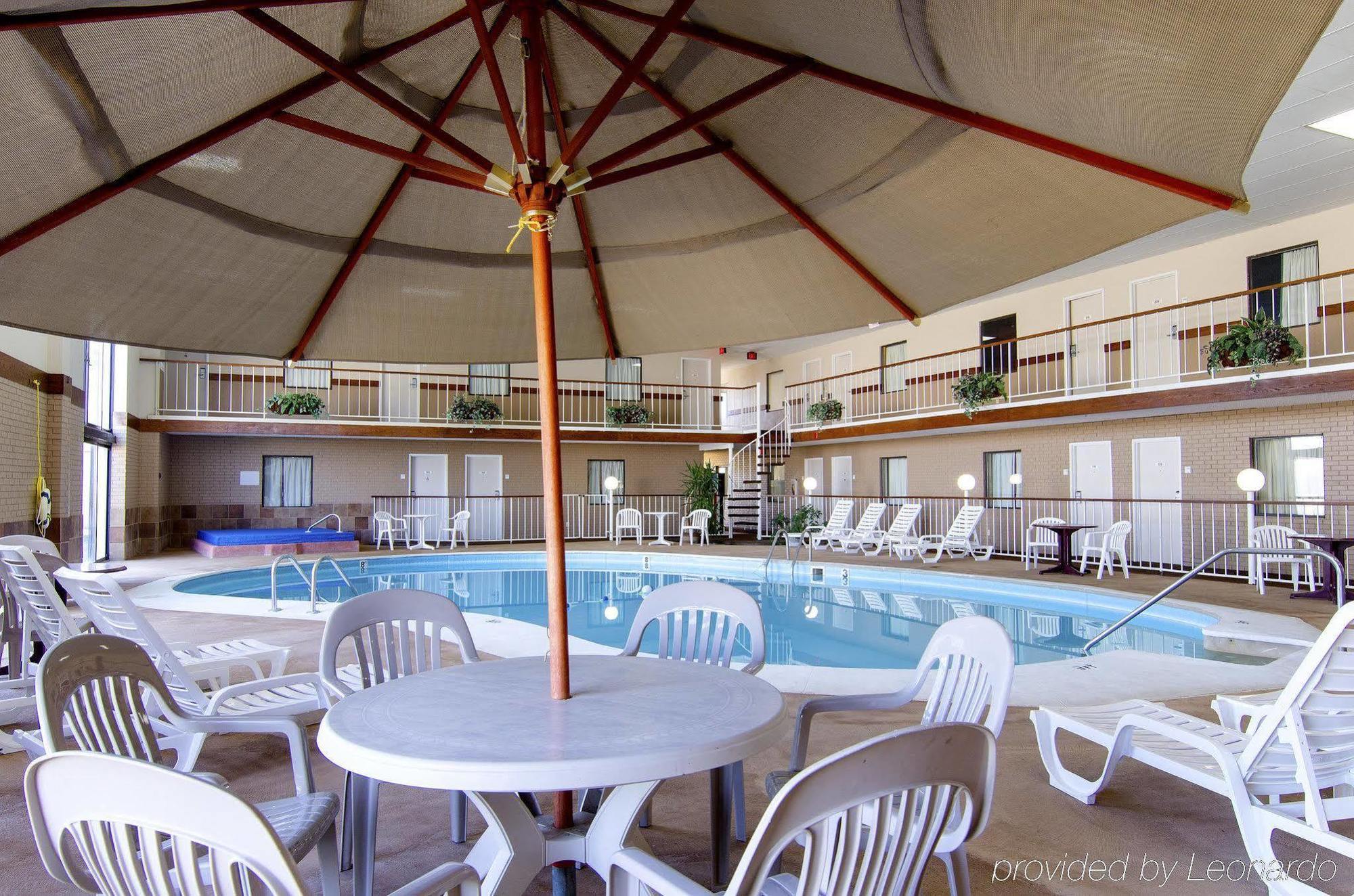 America'S Best Inn And Suites Emporia Ngoại thất bức ảnh
